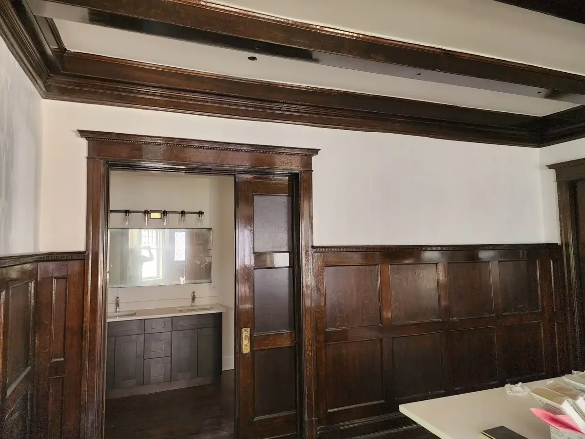 Woodbury wallpaper installation
